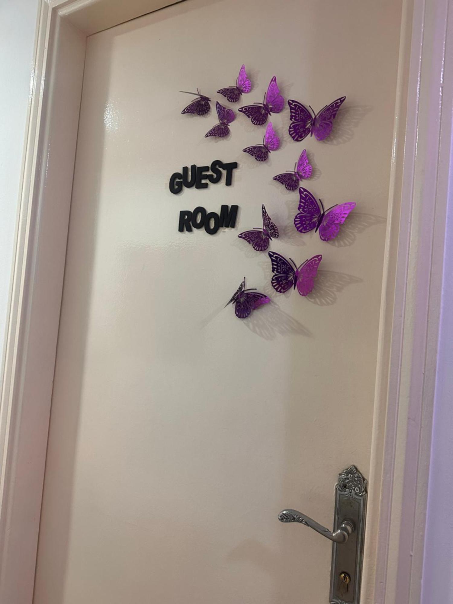 Ferienwohnung The Purple Place Abu Dhabi Exterior foto
