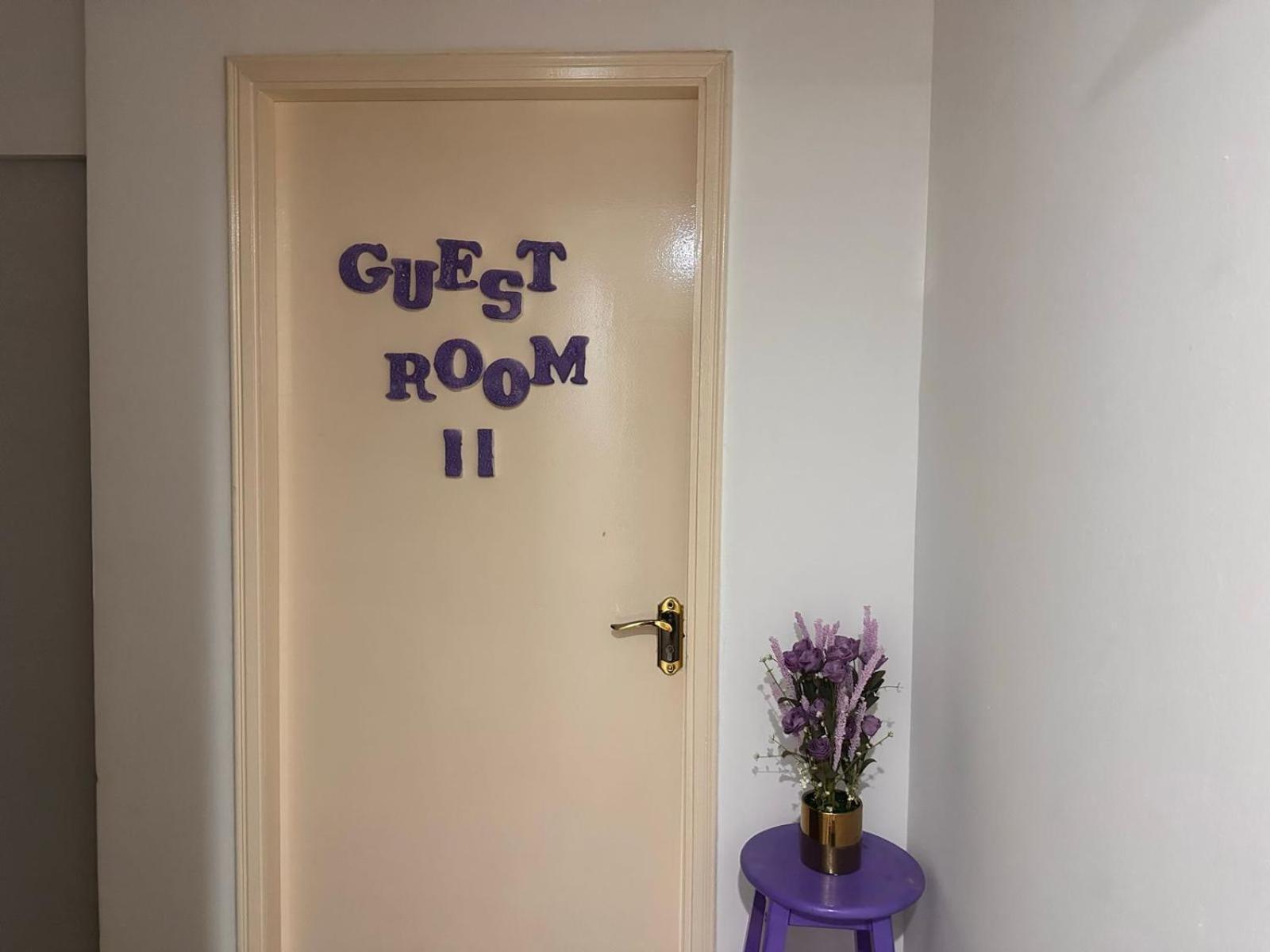 Ferienwohnung The Purple Place Abu Dhabi Exterior foto
